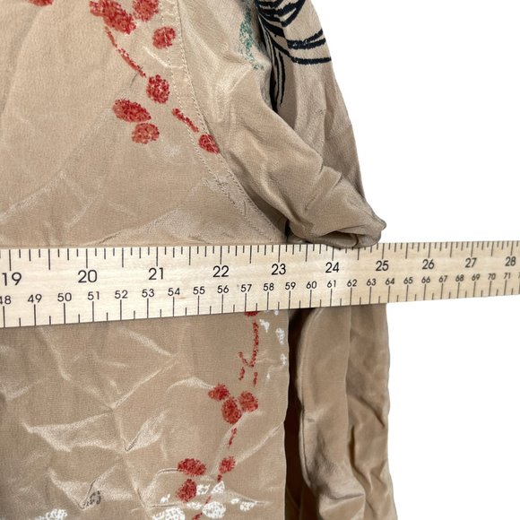 Chico's Design Silk Tunic Blouse Top Size 3 US XL Beige Floral Oriental Button - Picture 11 of 11